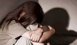 Ông lão bị tố hại đời bé gái 14 tuổi đến có thai