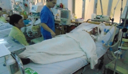 Vụ nổ lớn ở Hà Đông: Hai nạn nhân đang nguy kịch