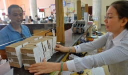 Các ông lớn ngân hàng đồng loạt tăng lãi suất 