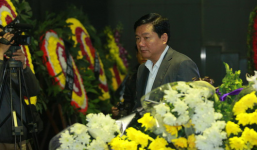 Bí Thư Đinh La Thăng đến viếng Trần Lập