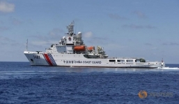 Trung Quốc tố ngư dân Philippines dùng bom xăng tấn công tàu hải cảnh