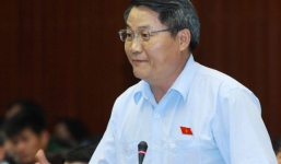 'Người bệnh cứ uống toàn thuốc bã thì làm sao khỏi được bệnh'