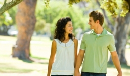 Tổng hợp 6 ứng dụng hẹn hò thú vị cho dân FA