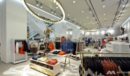 5 du khách Việt lãnh án tù vì trộm cắp tại Singapore