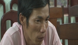 Trộm két sắt lấy hơn 200 triệu về mua xe máy cho vợ