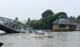 Vụ sập cầu Ghềnh: Triển khai trục vớt