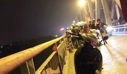 Nam thanh niên nhảy cầu Chương Dương để lại ảnh chụp cùng người yêu