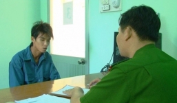 Thanh niên đánh nữ tiếp viên quán cà phê, cướp ví tiền