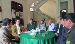 Quảng Bình: Sinh con thứ ba, Phó Giám đốc Sở viết đơn từ chức