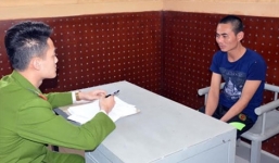 Bảo vệ dâm ô với hàng chục học sinh tiểu học bị khởi tố, bắt tạm giam 