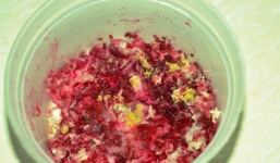 Xác định nguyên nhân cơm trắng chuyển màu đỏ