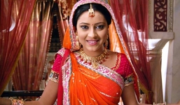 Mẹ 'Cô dâu 8 tuổi' khóc nấc khi nói về cái chết của con