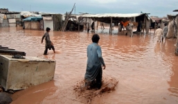 Mưa như trút nước tại Pakistan và Kashmir, 53 người thiệt mạng