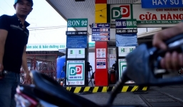 Giá xăng tăng hơn 500 đồng/lít