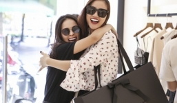 Tình mới Cường đô la thân thiết với tình cũ của đại gia kim cương