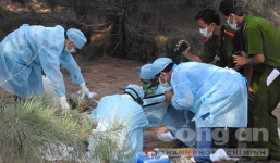 Khám nghiệm hiện trường vụ bắt cóc trẻ em rồi sát hại chấn động Bình Thuận