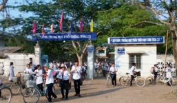 Ngăn chặn nhóm thanh niên 'ngáo đá' chờ truy sát học sinh