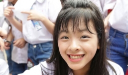 Con gái út của Chiều Xuân càng lớn càng xinh