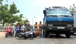 Tai nạn giao thông, nữ sinh bị xe ben cán gãy chân