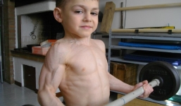 Thời điểm thích hợp cho con tập thể hình