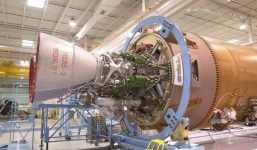 Nga ngừng bán động cơ tên lửa cho Trung Quốc