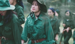Nữ sinh xinh đẹp 'đốn tim' dân mạng trong bộ ảnh 'thanh niên xung phong'