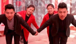 Hai cặp vợ chồng sinh đôi phải phẫu thuật thẩm mỹ để phân biệt nhau