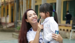 Cựu người mẫu Thúy Hạnh trẻ trung như gái đôi mươi