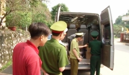 Bắt gọn vụ vận chuyển gần 30kg pháo nổ