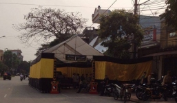 Một cảnh sát bị đâm chết trong phòng tập gym