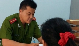 Tự trói chân tay rồi đến công an báo bị cướp vàng, đôla