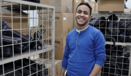 Chàng trai 25 tuổi làm giàu từ rác thải