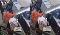 Video khách hàng mắng chửi và đánh nhân viên cửa hàng vì đợi tính tiền lâu