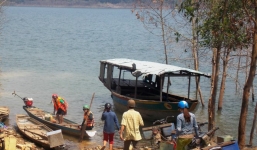 Vụ 2 vợ chồng chết đuối trên hồ thủy điện: Tìm thấy thi thể người chồng