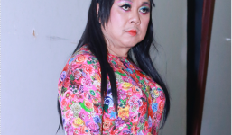 Chí Tài hóa thân thành Phi Nhung 'xấu đau đớn'