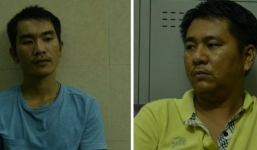 Tài xế taxi lấy iPhone của khách 'bỏ quên', nhắn tin đòi tiền chuộc