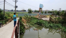 Bàng hoàng phát hiện thi thể đang phân hủy trên sông Sài Gòn