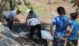 Điều tra vụ người đàn ông bốc cháy ven đường