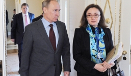 Người phụ nữ là 'cánh tay phải' của ông Putin