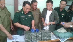 Video: Bắt nóng 2 đối tượng vận chuyển ma túy từ Lào về Việt Nam