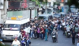 Video: Hàng trăm người tiếc thương tiễn đưa nhạc sĩ Nguyễn Ánh 9 