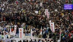 Biểu tình phản đối lạm quyền tại Hồng Kông