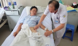 Thay xương đùi vì để thầy lang nắn trật khớp