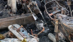 Đồn công an bất ngờ bốc cháy, hàng chục xe máy bị thiêu rụi