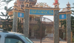 Phát hiện thi thể bé sơ sinh trước cổng chùa ở Đà Lạt