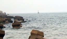 Tàu cá của ngư dân phát hiện ống xả thải khổng lồ dưới biển Vũng Áng gặp sự cố