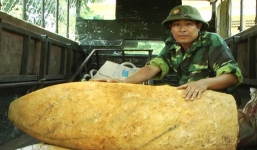 Đào ao, phát hiện quả bom 500 kg