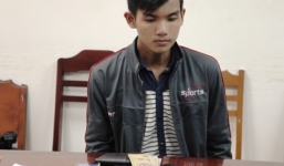 Nam sinh quay lén hàng chục nữ sinh tắm rồi nhắn tin tống tiền