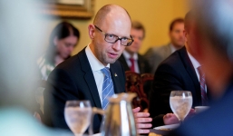 Sau khi từ chức, cựu Thủ tướng Ukraine 'biến mất' bí ẩn