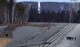 Putin làm khán giả, Nga phóng tên lửa ra mắt sân bay vũ trụ thất bại